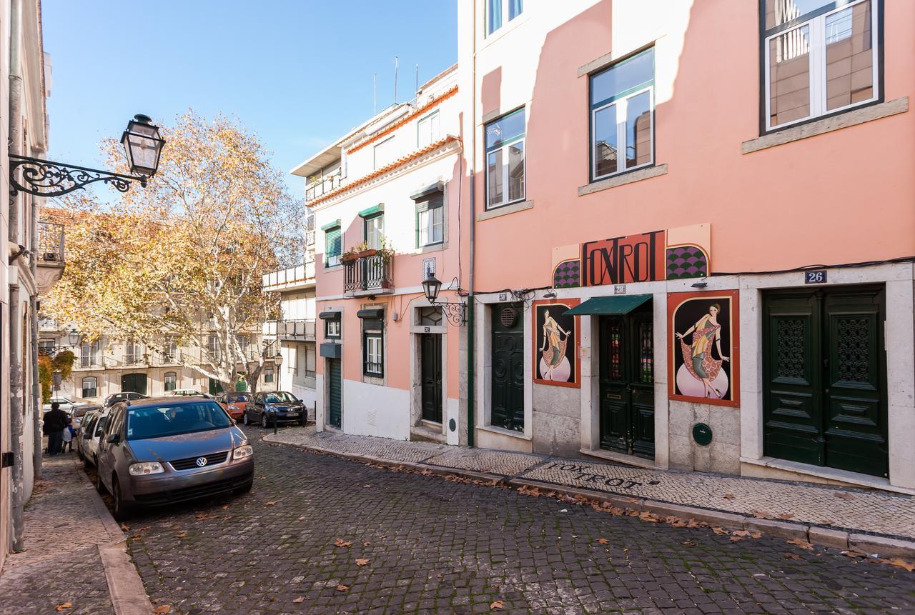 Bairrus Lisbon Apartments - Principe Real/Brick Exterior photo